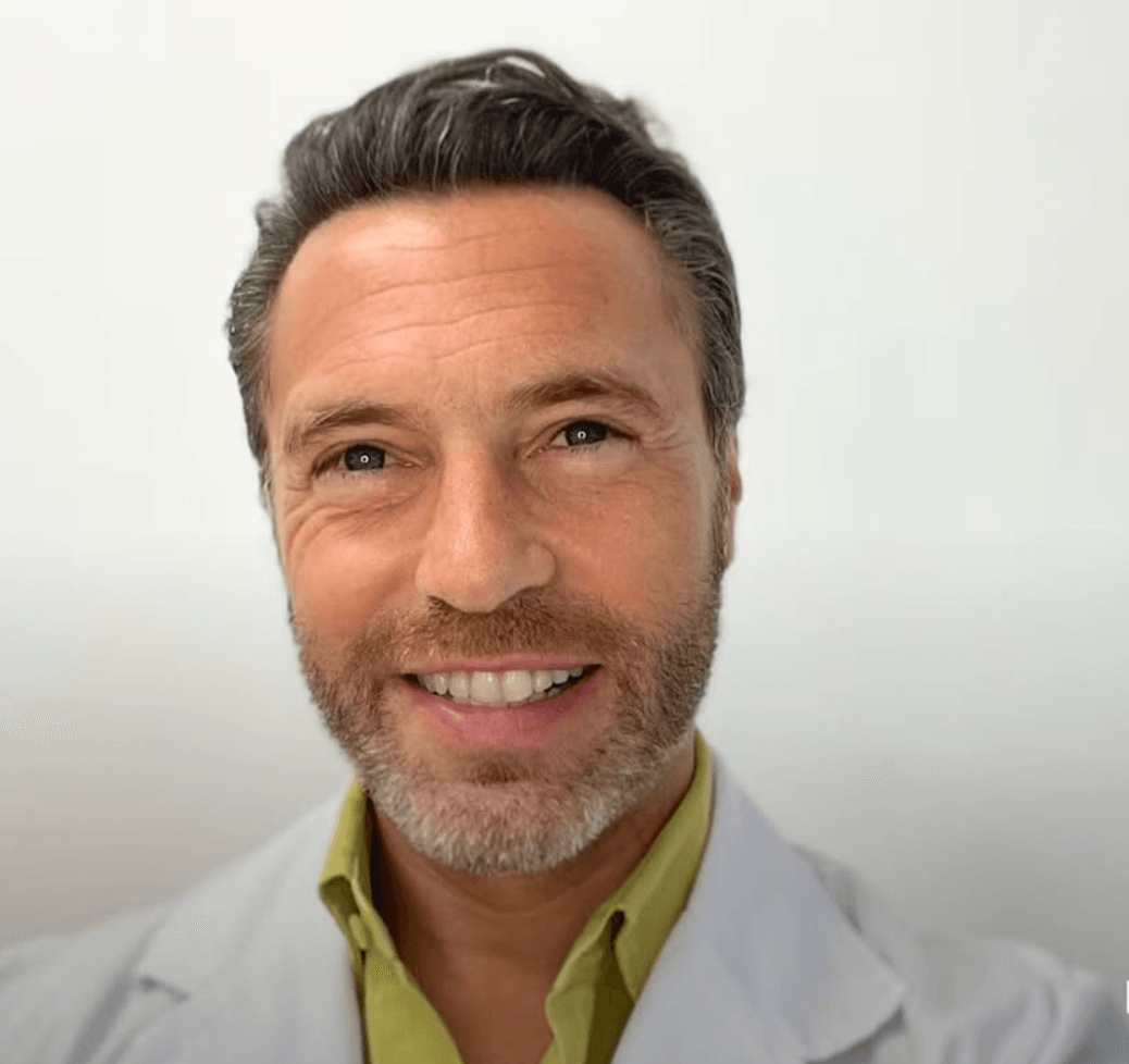 Dr. Gonzalo Wiersba, especialista en Medicina Estética y Regenerativa